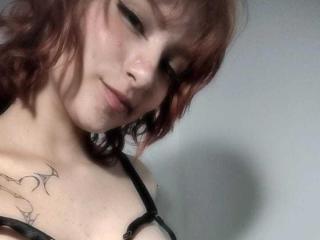 IsabellaHallad - Sexe cam en vivo - 24854749