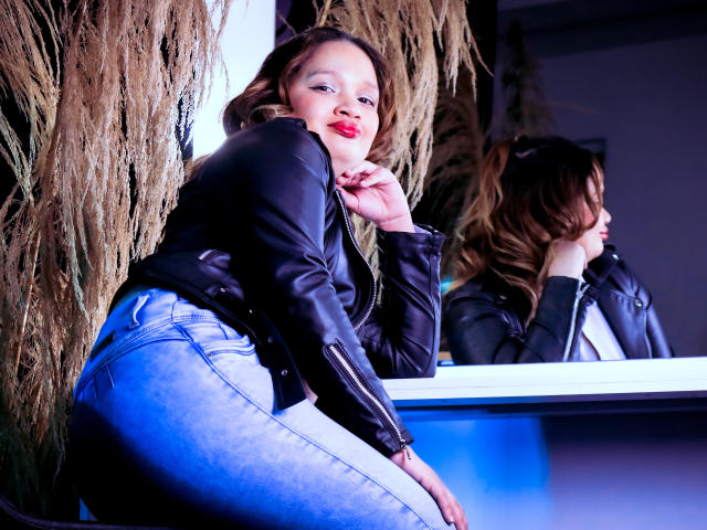 BiancaMorettii - Live sexe cam - 24855013