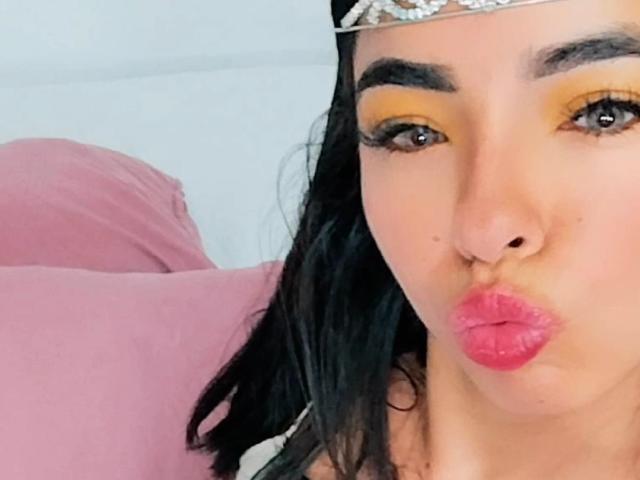 IsabellaLins - Live sex cam - 24855613