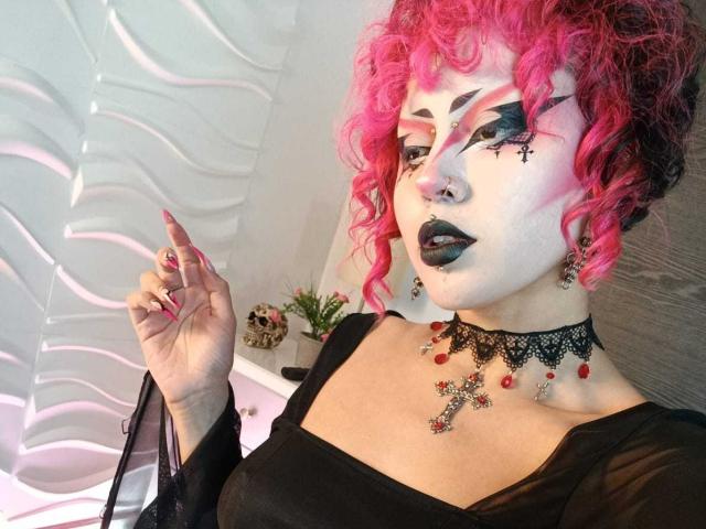 GothVioleth - Live sex cam - 24856429