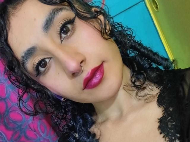 ValerieMasse - Live sex cam - 24856785