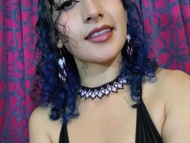 ValerieMasse - Live porn &amp; sex cam - 24856793