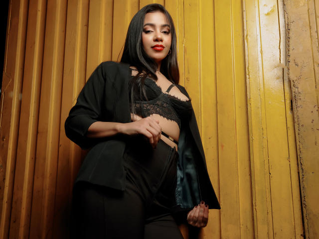 ValentinaMathews - Live sex cam - 24857377