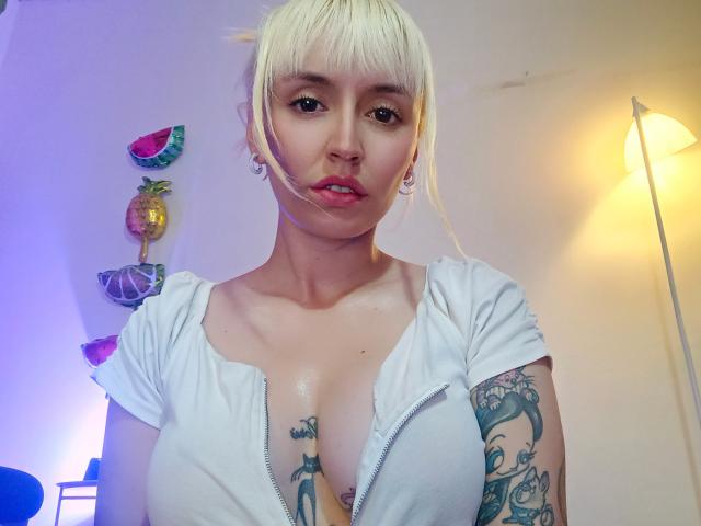 SaraleePoison - Sexe cam en vivo - 24859097
