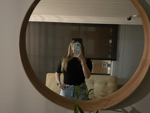 JennyLawry - פורנו בשידור חי ומצלמת סקס - 24859377
