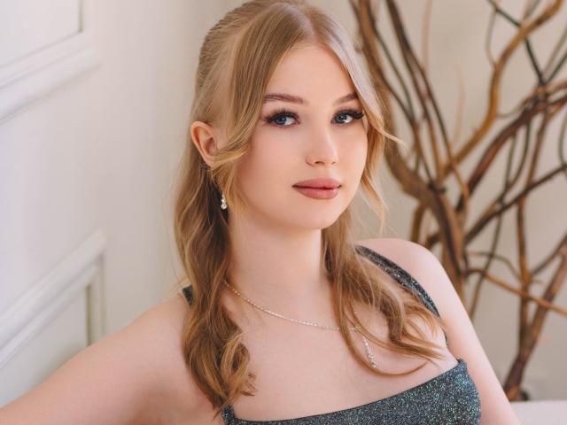 NicoleBrian - Live porn &amp; sex cam - 24859917