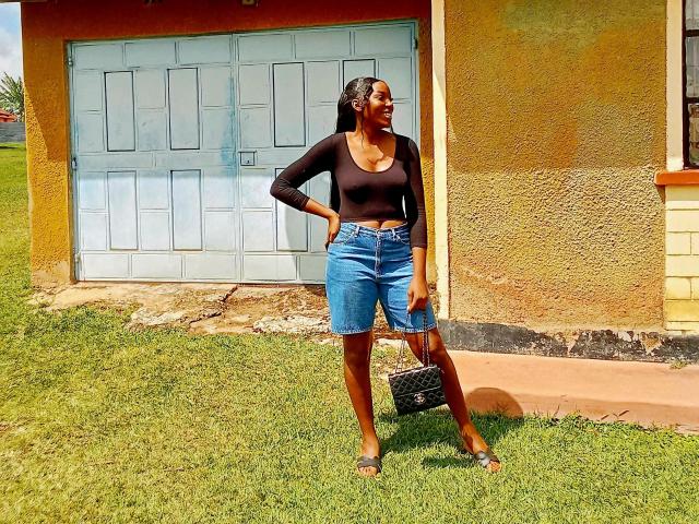 Elise-hot - Live sex cam - 24861649