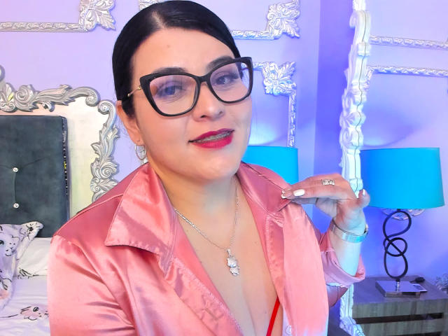 MiaValmont - Live sex cam - 24863077