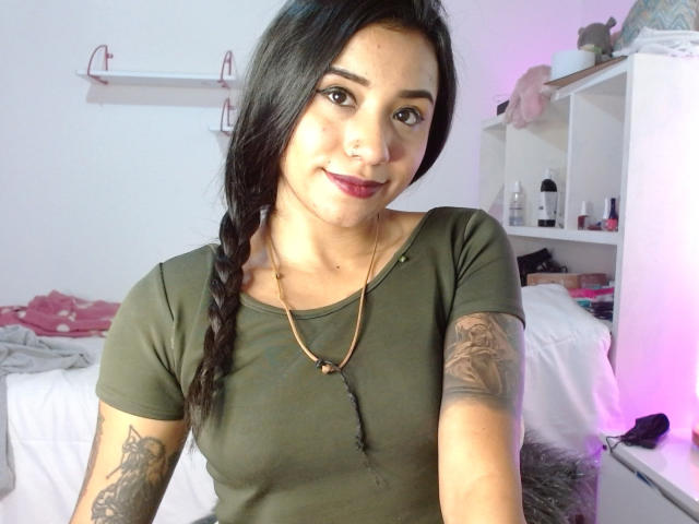 AshleyMayer - Live sex cam - 24865361