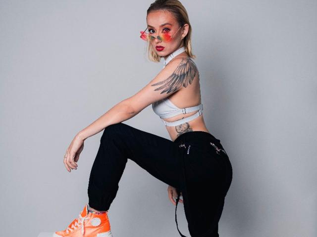 LyssaRou - Live sex cam - 24867453