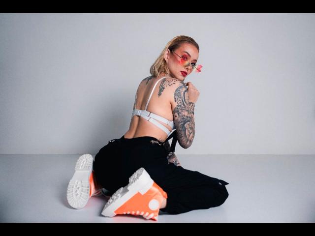 SarahRousen - Sexe cam en vivo - 24867461