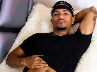 TaylorKevin - Live sex cam - 24874509