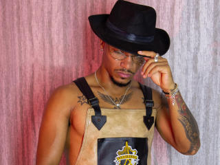 TaylorKevin - Live sex cam - 24874617