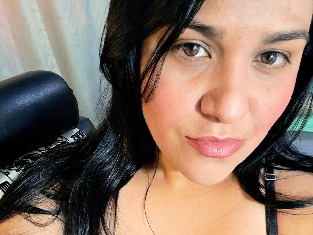 VivianaThomson - Live sexe cam - 24878061