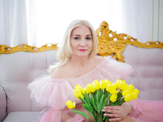 LadyJanyne - Live porn &amp; sex cam - 24879593