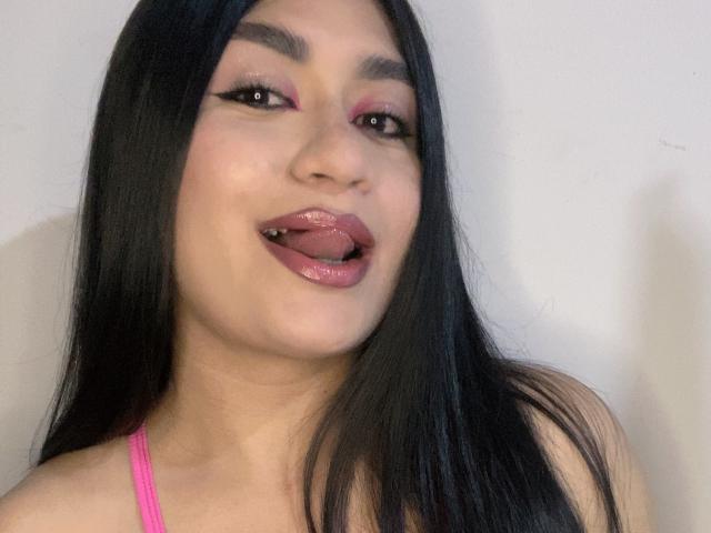 MiaDuboisX - Live Sex Cam - 24884601