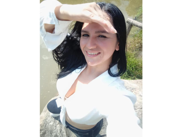 CameronViviane - Live sex cam - 24885393