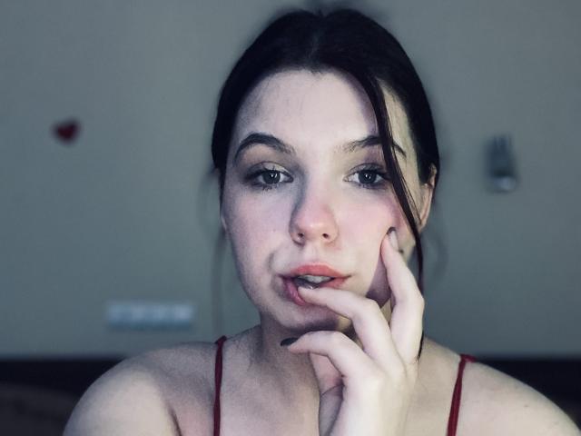 Khaleessi - Live sex cam - 24885913