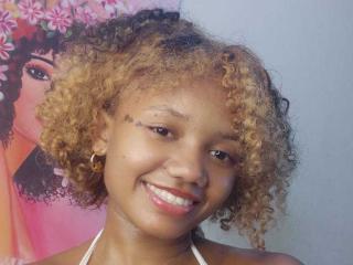 CeriseChoco - Sexe cam en vivo - 24887301