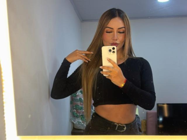 MissAry - сексуальная веб-камера в реальном времени - 24889633