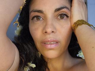 LucciLove - Live sex cam - 24895757