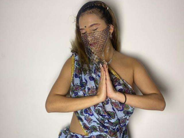 AnaishaKaur - Live sexe cam - 24896009