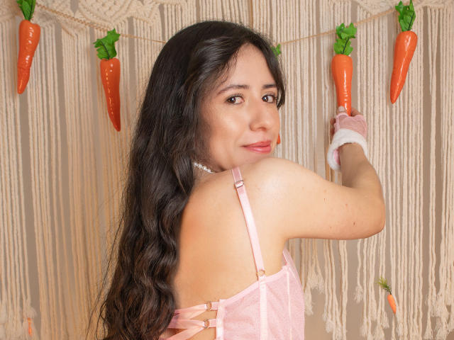IvanaDavis - Live sex cam - 24901437