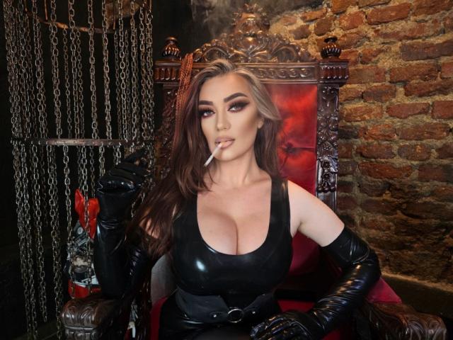 MiaBlackXO - Live porn &amp; sex cam - 24905873