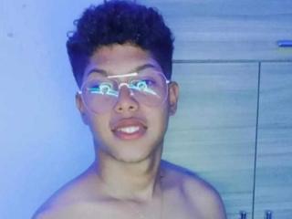 AntonyMoretti - Sexe cam en vivo - 24908165