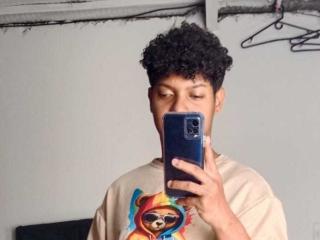 AntonyMoretti - Sexe cam en vivo - 24908253