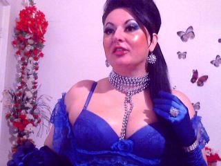 DeliciousMature - Webcam live sexy with a shaved sexual organ Sexy mother 