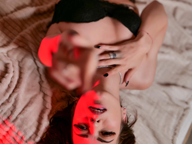 RinaQueenie - сексуальная веб-камера в реальном времени - 24913565