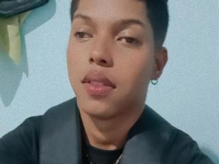 AntonyMoretti - Sexe cam en vivo - 24914013