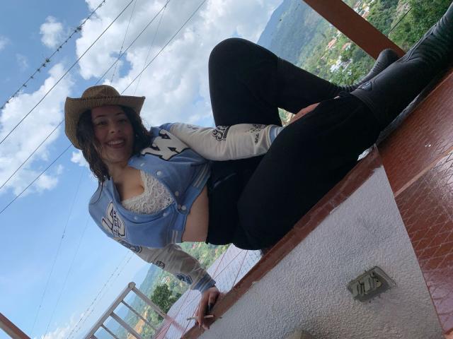 ScarlettParchMusa - Live Sex Cam - 24920805