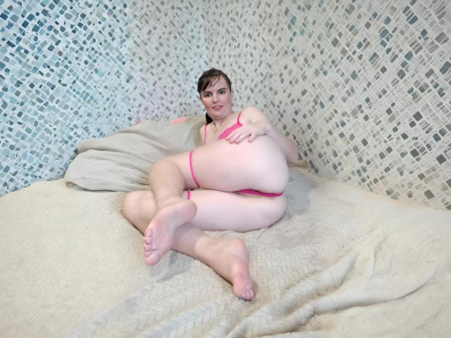 AlicexB - Live Sex Cam - 24922465