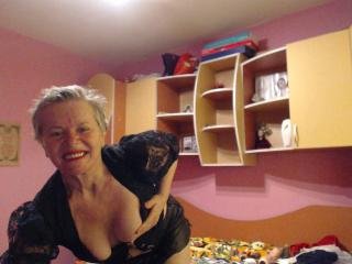 RavishingMature - Live Sex Cam - 2492495