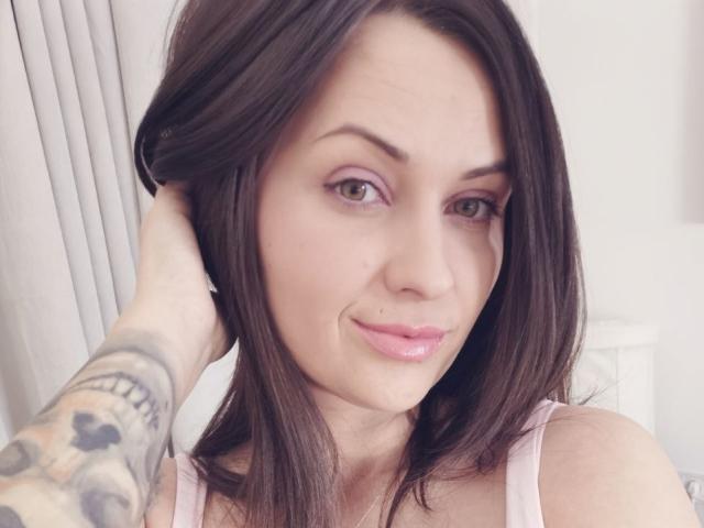 Cali69 - Live sex cam - 24928313