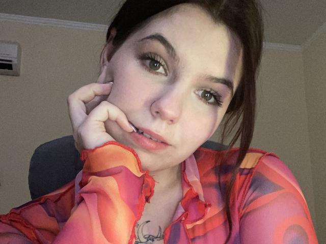 Khaleessi - Live porn &amp; sex cam - 24929985