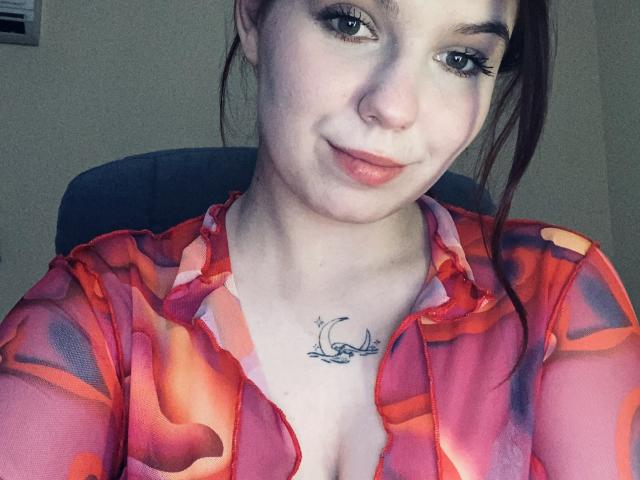 Khaleessi - Live porn &amp; sex cam - 24930137