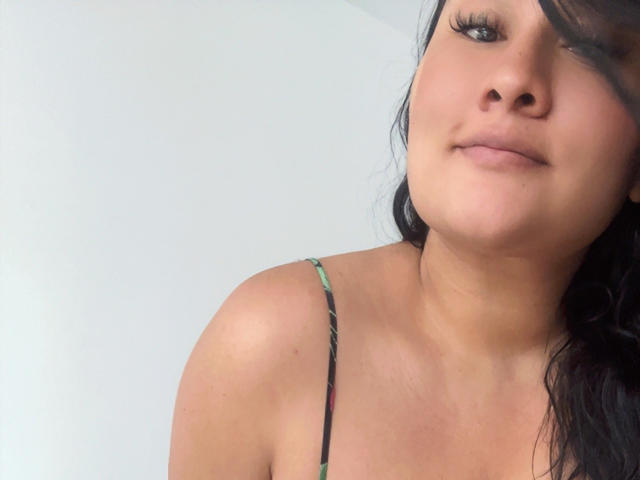 ShiaraRussi - Live porn &amp; sex cam - 24930713