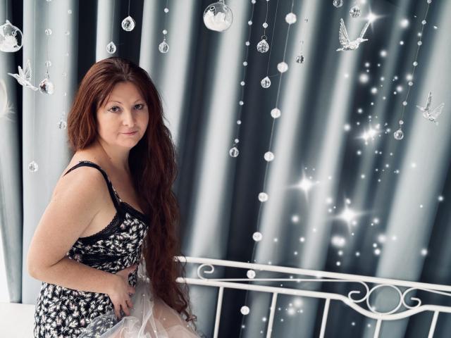 OVanessaHotly - Live Sex Cam - 24933673