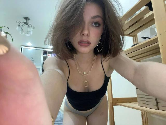IceFoxy-hot - Sexe cam en vivo - 24941637