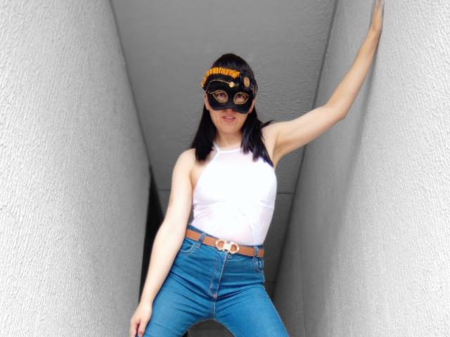 RossanaHairy - Sexe cam en vivo - 24942181