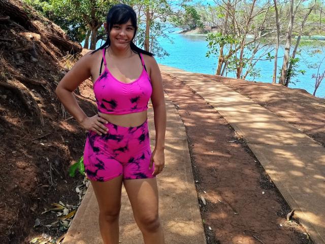 TalianaSquirt - Sexe cam en vivo - 24947565