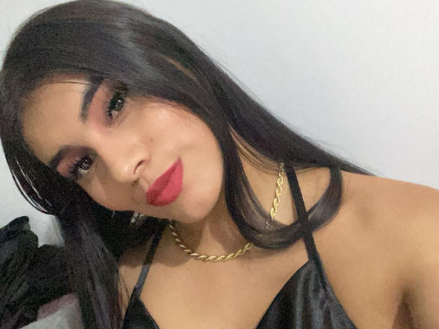 AbbyKey - Élő pornó és szexkamera - 24947749