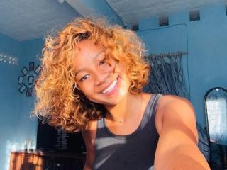 JuliieJ - Live sexe cam - 24949913