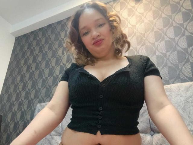 BiancaMorettii - Live Sex Cam - 24953297