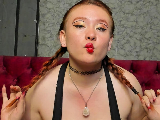 AliaMillers - Live porn &amp; sex cam - 24953877