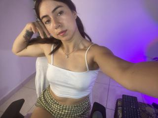 JuliaGarciax - Live porn &amp; sex cam - 24954597