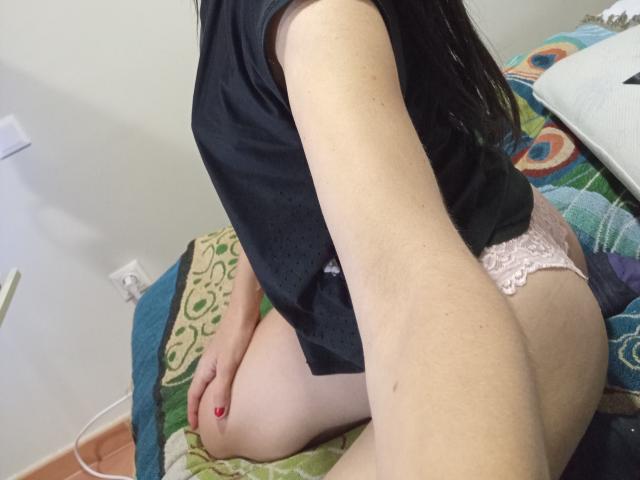 OrianaLaFrancaise - Live sex cam - 24956385